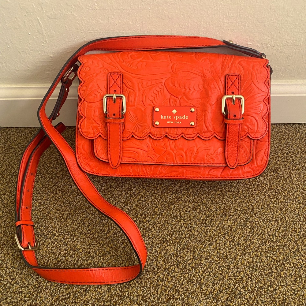 Kate Spade medium sized shoulder bag in neon red.